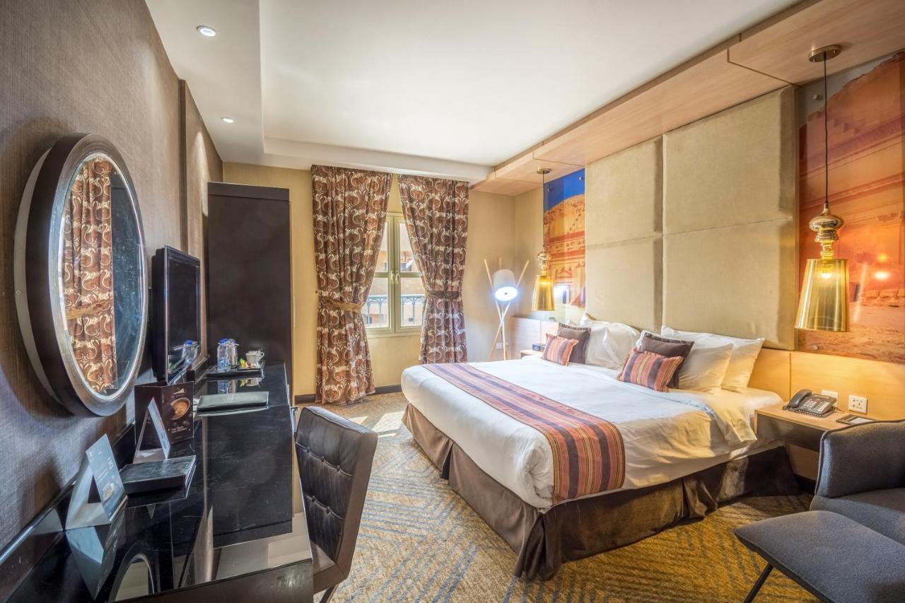 Standard King Room