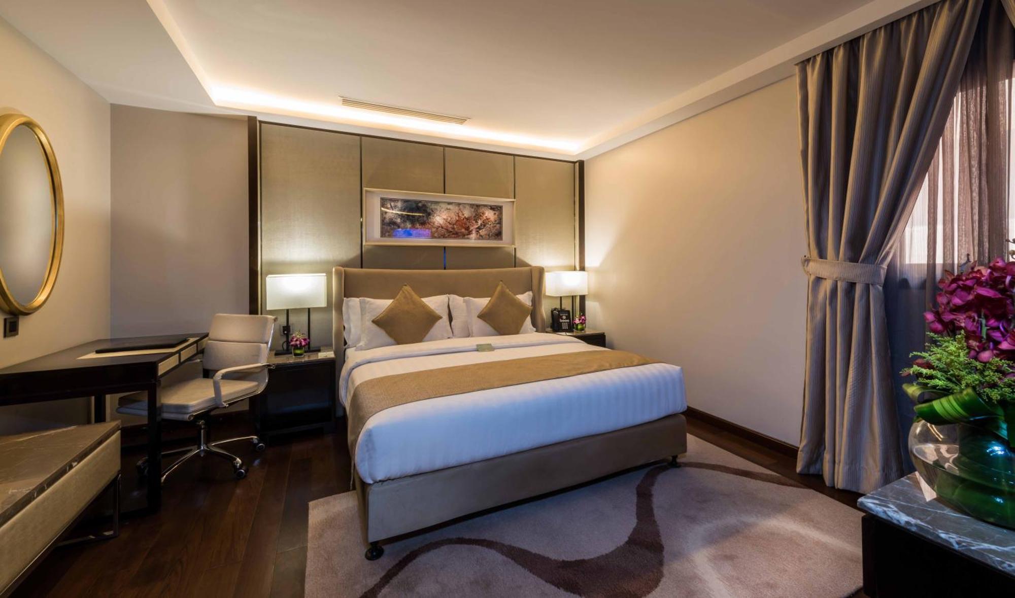 Standard King Room