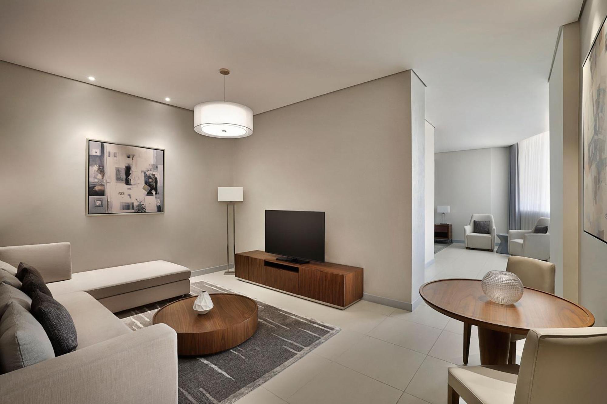 Suite Concierge lounge access Suite