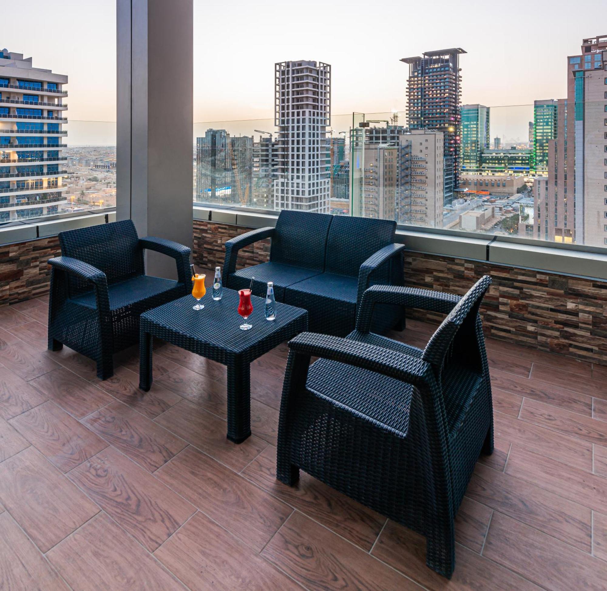 Suite Balcony