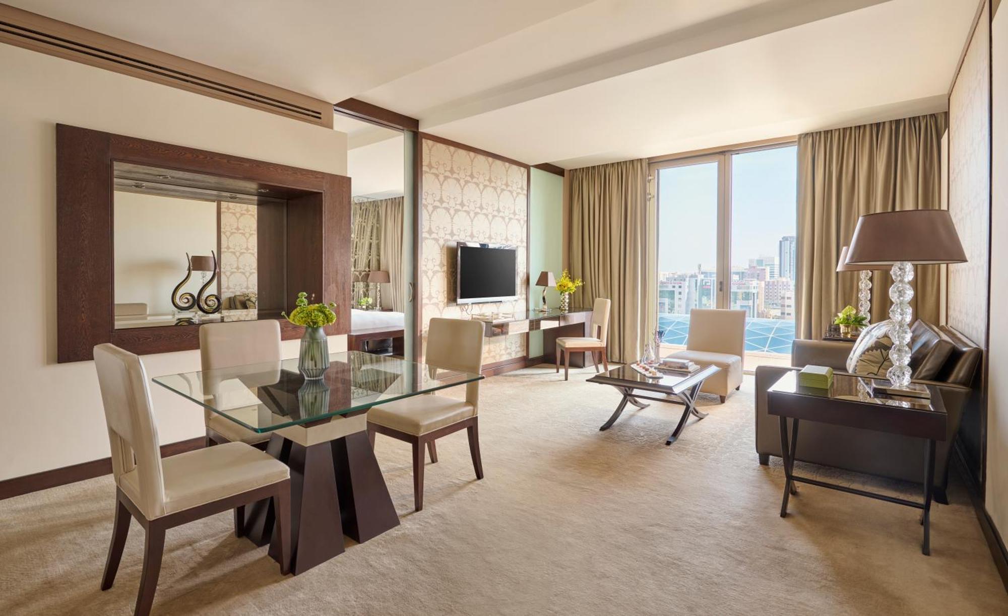 Deluxe Suite Twin