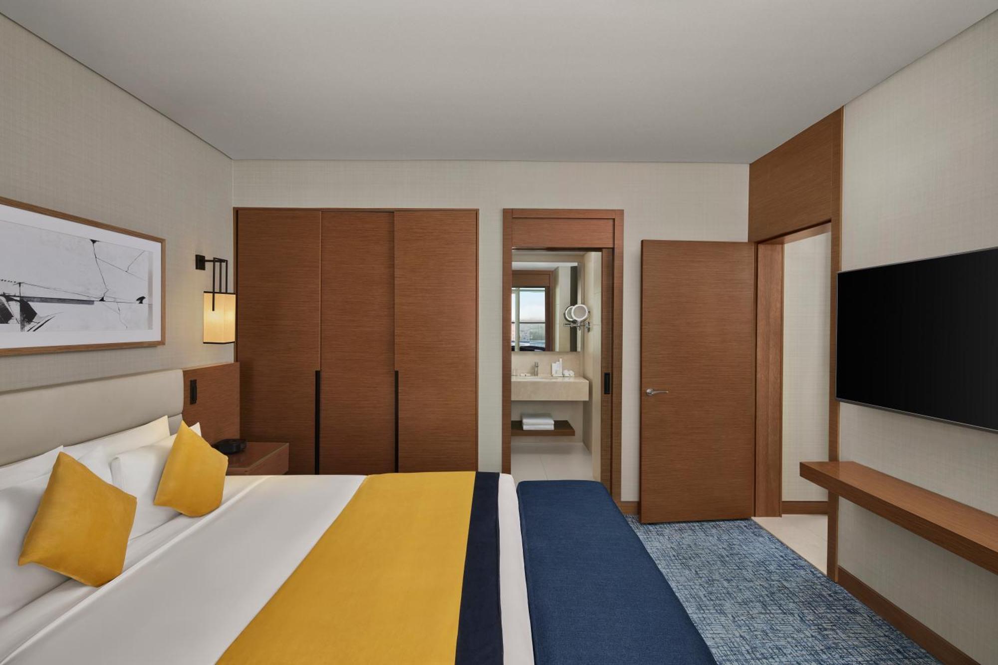 1 Bedroom Suite 1 King