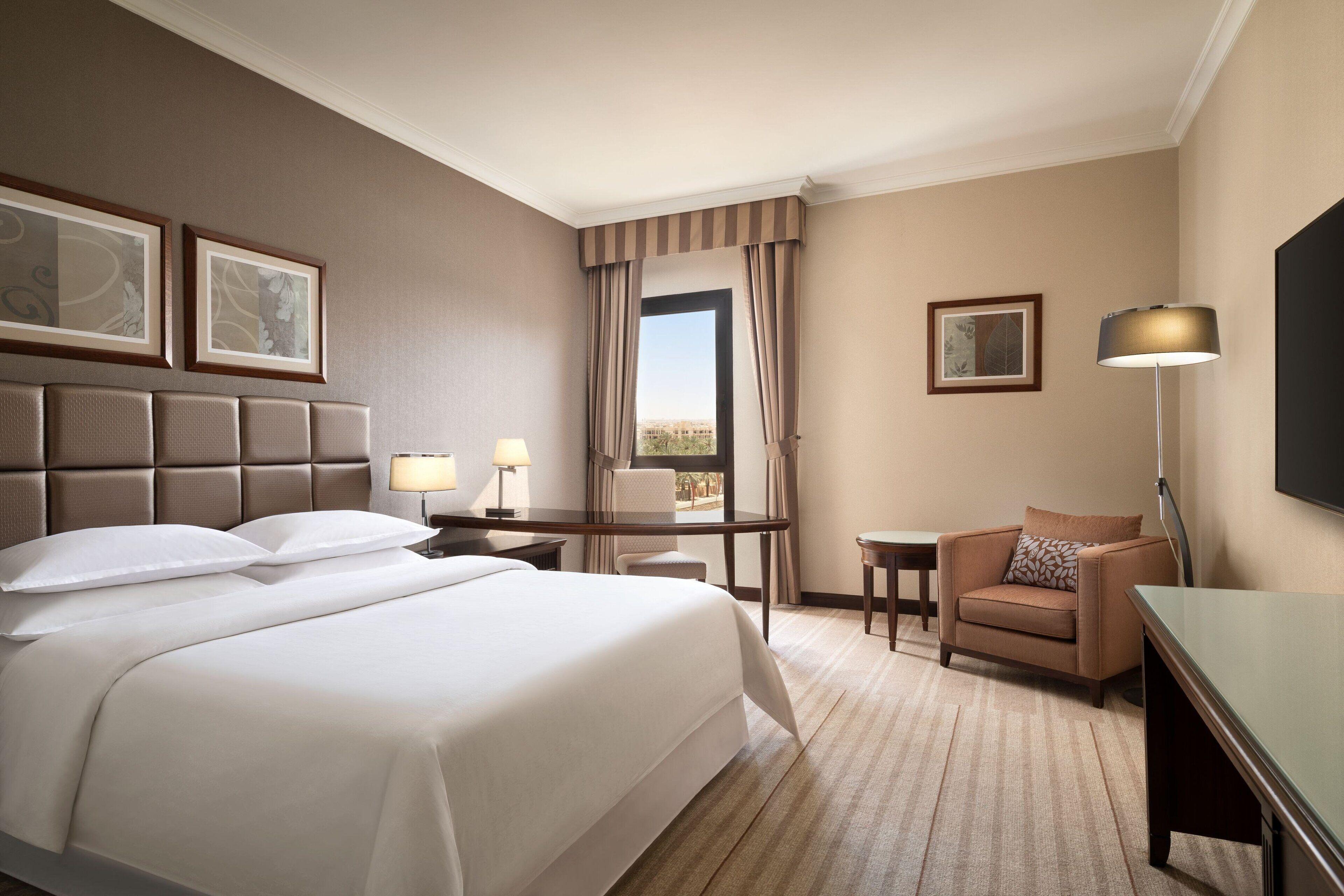 Executive Room Club lounge access Guest room 1 Queen