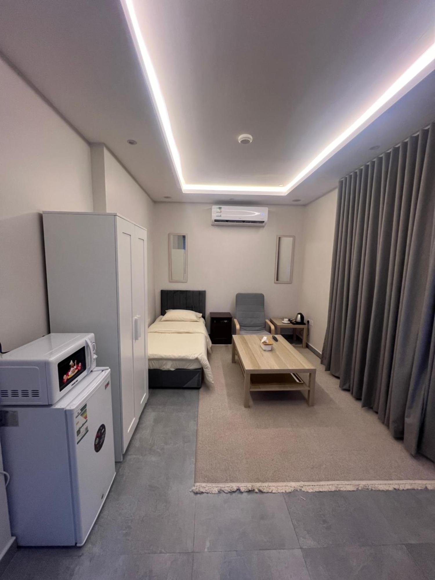 Economy Single Room