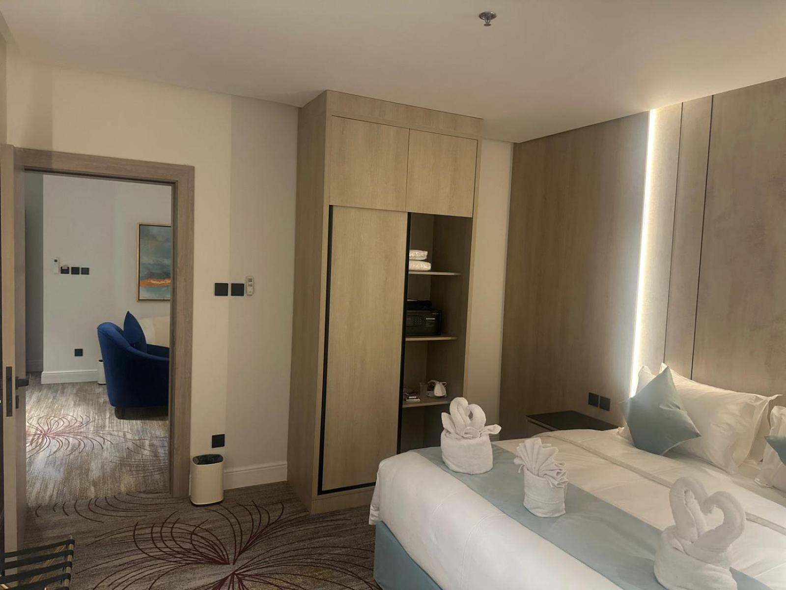 Junior Suite