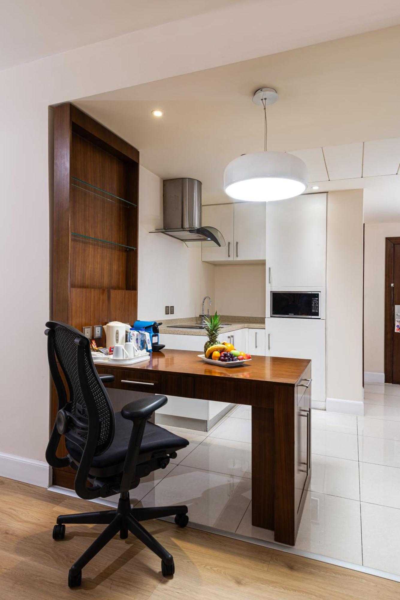 Junior King Suite