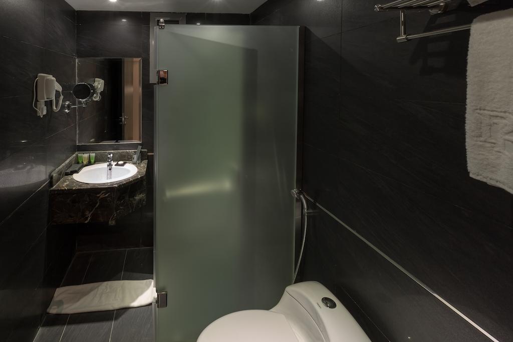 Deluxe Family Suite