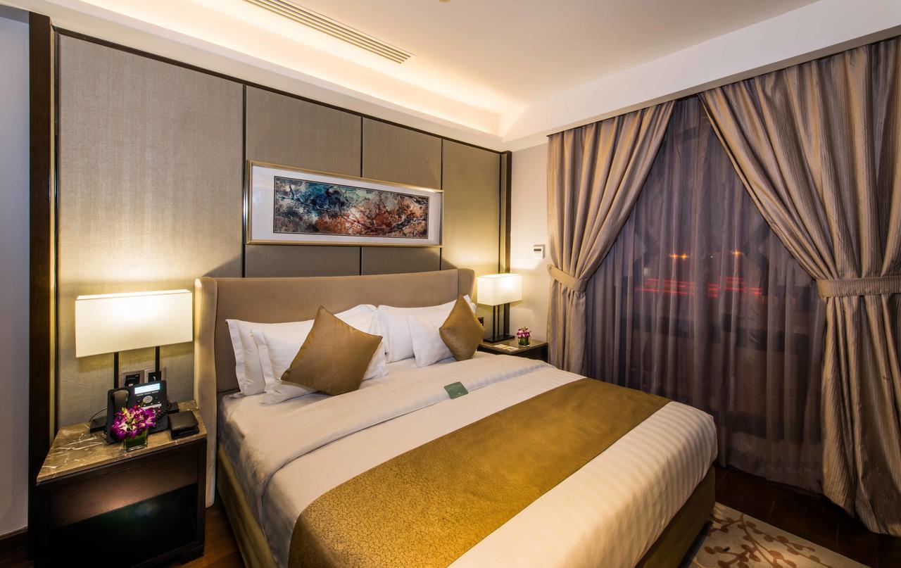 Standard King Room