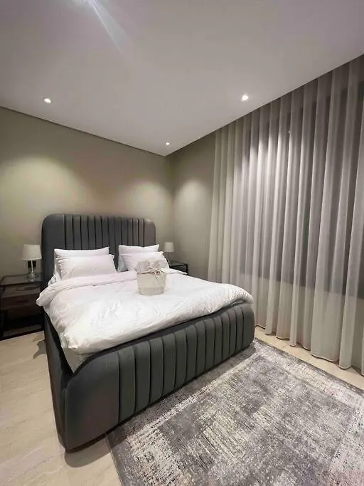 Modern 3 Bedroom Flat-1