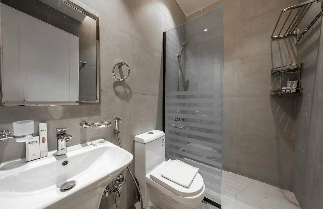 Mabaat-Executive 3Br-Al Malqa - 542-1
