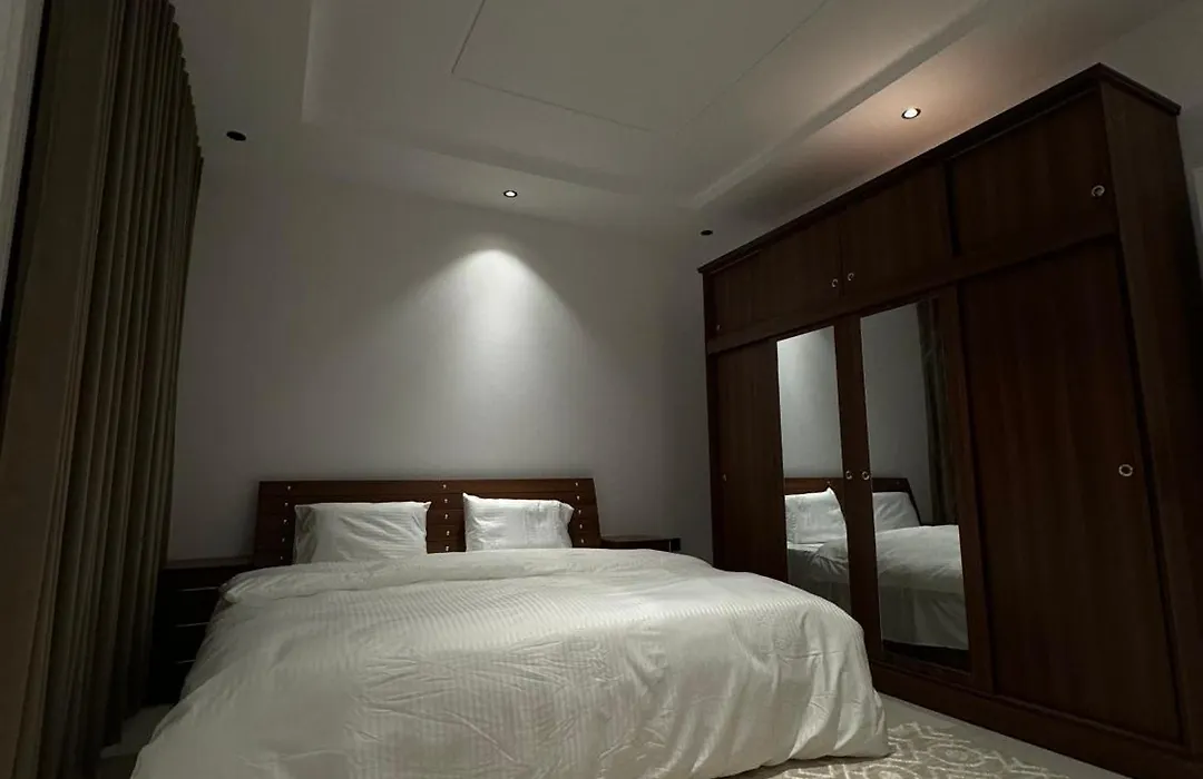 Family Modern 2Bdr Apartment-1