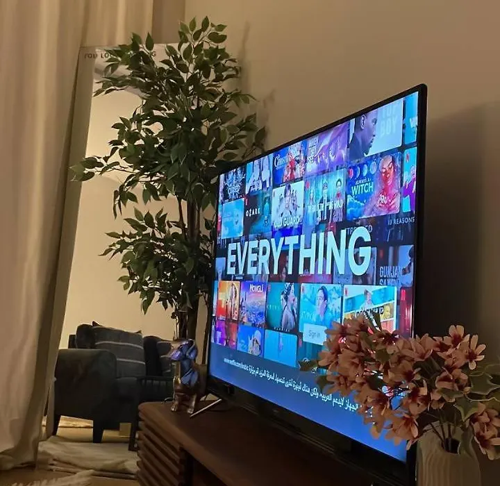 استديو انيق بدخول ذاتي-1