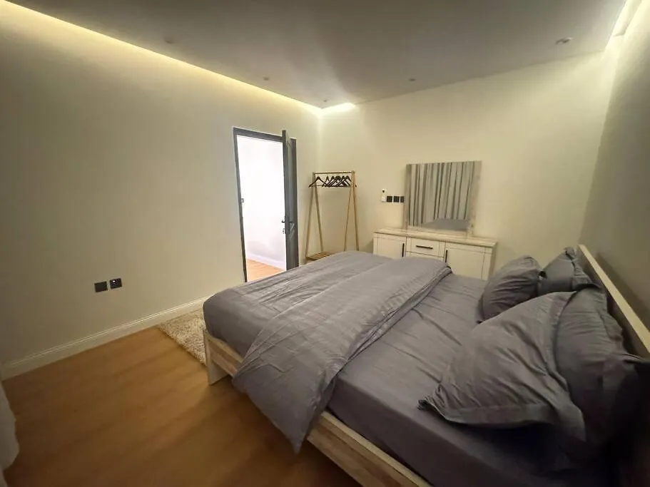 Apartment In Al Muruj-1