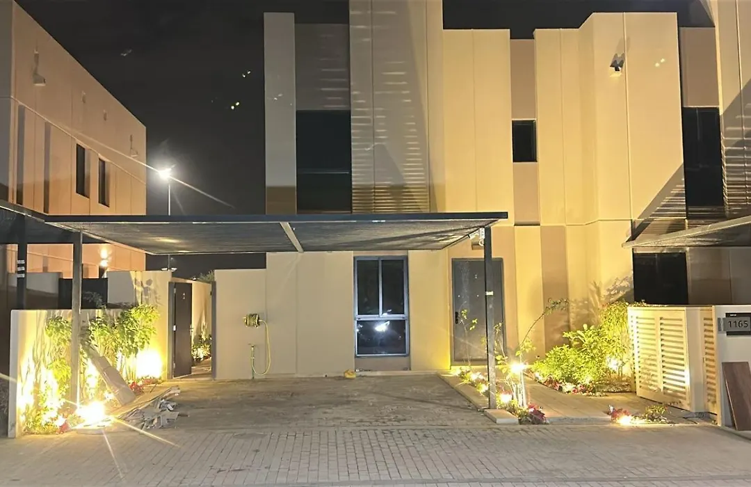 فيلا فندقية قريبة من المطار-1