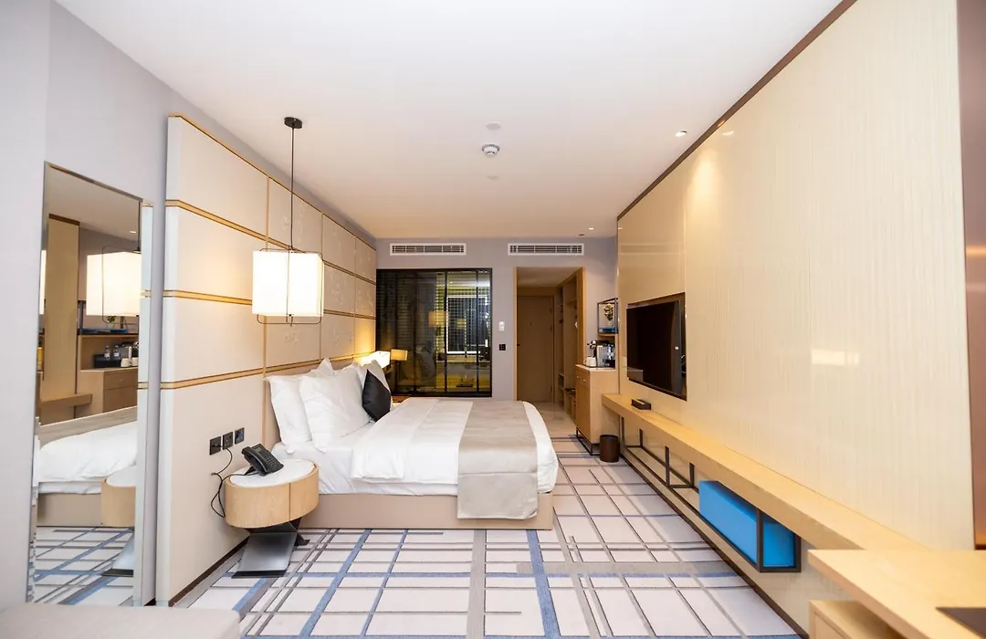 7Crown Tahliah Hotel-1