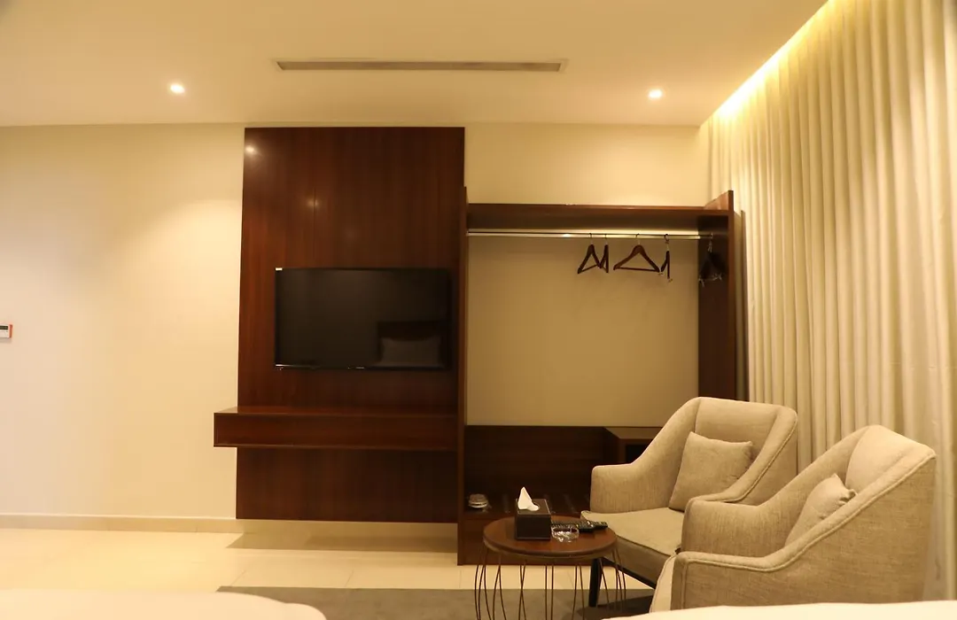 Xyz Hotel Al Falah-1