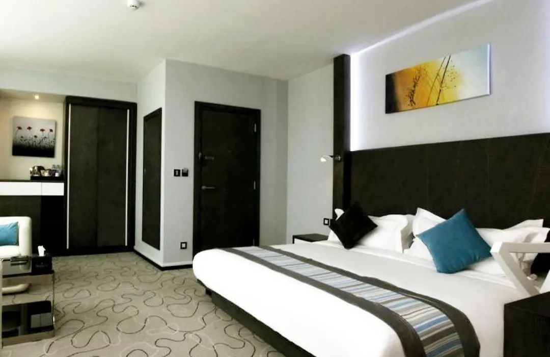 Business Inn Olaya-1