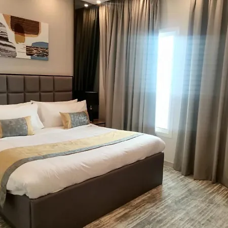 Clowzer Serviced Apartments-3