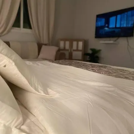 استديو بموقع مميز بقرب البوليفارد-3