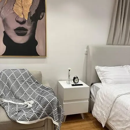 أستوديو فخم حي الملقا شارع أبها - Almalga -Skyline Cosy Studio,-3