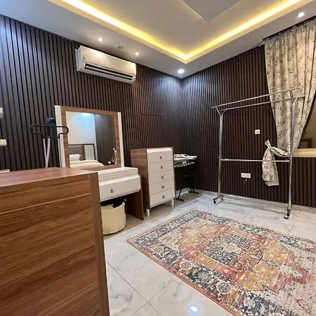 شقه فاخرة بالنرجس بالقرب من المطار-3