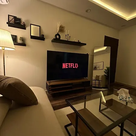 Apartment 1 Bedroom With Self Entry-3