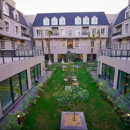 Luxury Apartment Al Majdiah Residence,5-3
