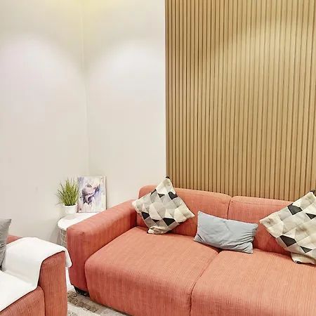 Luxury Apartment 2B-2