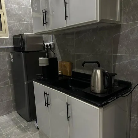 شقة فاخرة مكونة من غرفه وصاله حي الربيع - cozy apartment-3