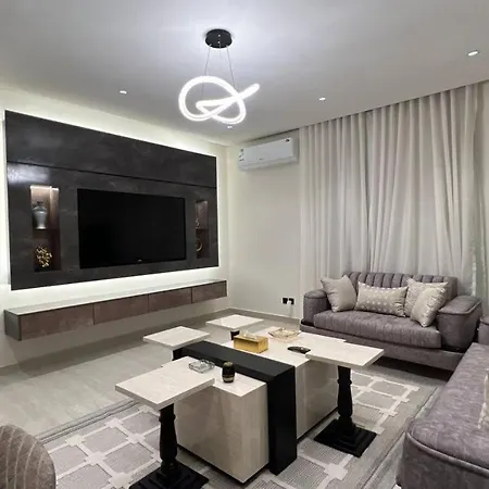 Two Bedrooms Apartment With Kafd View-2