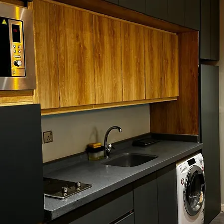 Dna Luxury Apartments ,Smart Entry , Perfect View-3