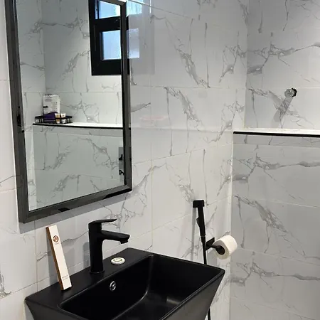 74Stay Elegant&Self Entry Studio-3