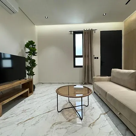 Mid-Century 1-Bedroom Apartment - 1B-3