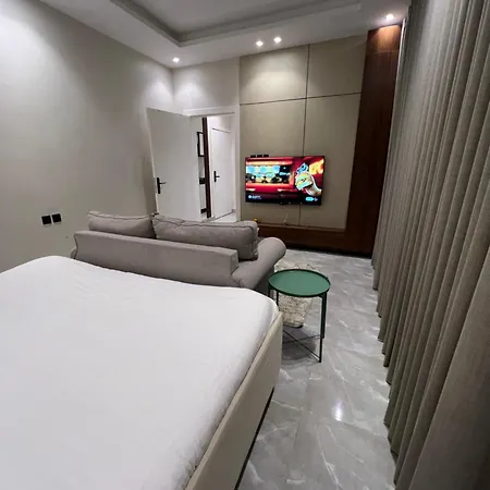 استديو بتاثيث مودرن-2