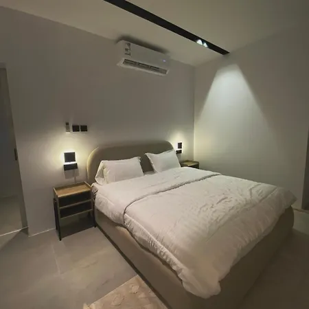 شقه غرفة نوم و صاله بالقرب من البولي فارد Rose Residence-2