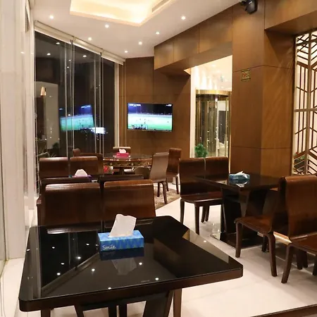Quiet Rooms 4 Serviced Apartments-3