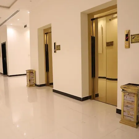 Quiet Rooms 4 Serviced Apartments-2