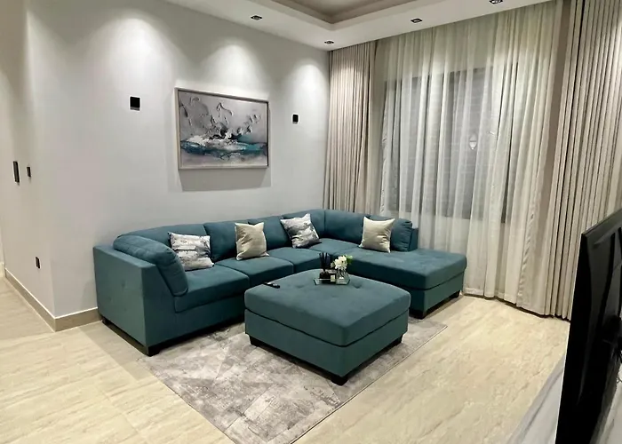 Safa Complex Apartment