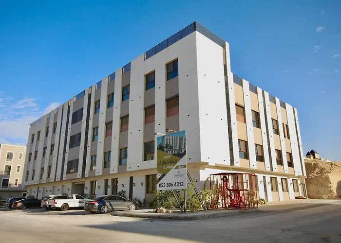 ارضية واسعة Spacious Ground Floor