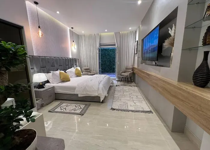 Almajdiyah Studio Alyasmin