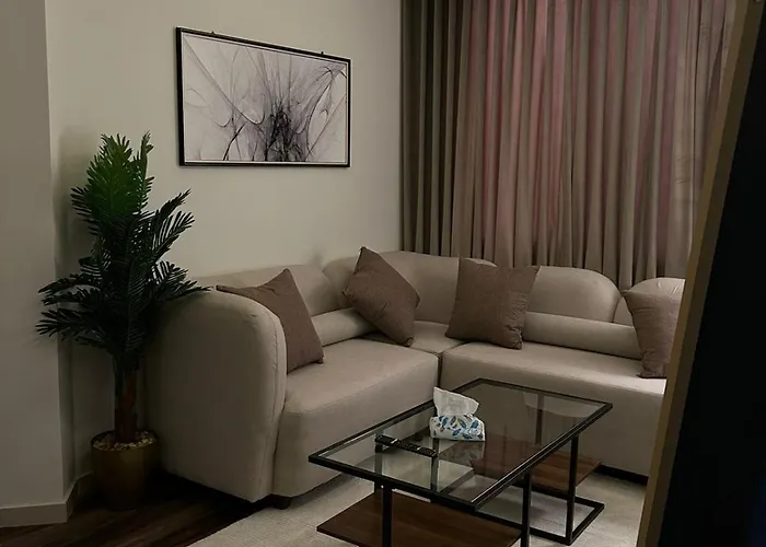 Apartment 1 Bedroom With Self Entry
