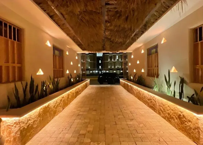 مسكن نجد بمدخل طراز سلماني