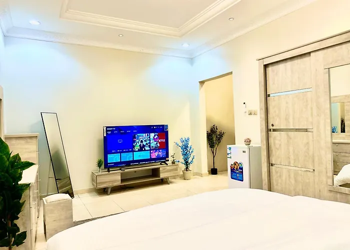 استديو رقم 4 باثاث انيق ومودرن ودخول ذاتي