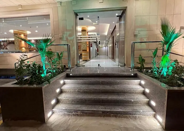 مكارم نجد للوحدات السكنية المفروشة 1