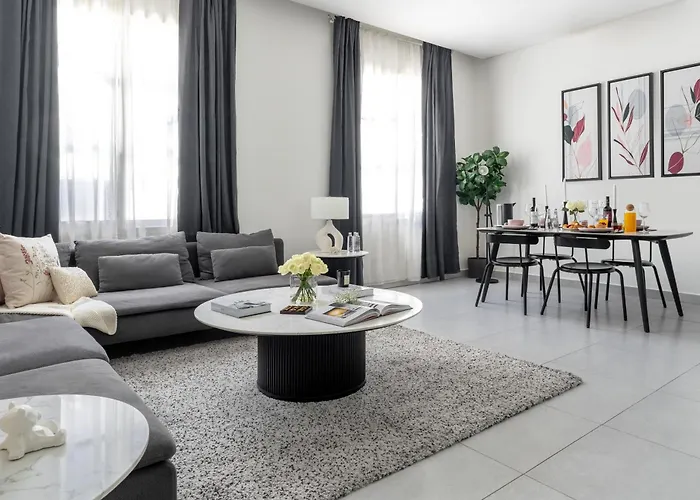 Modern 2Br With Gym And Pool