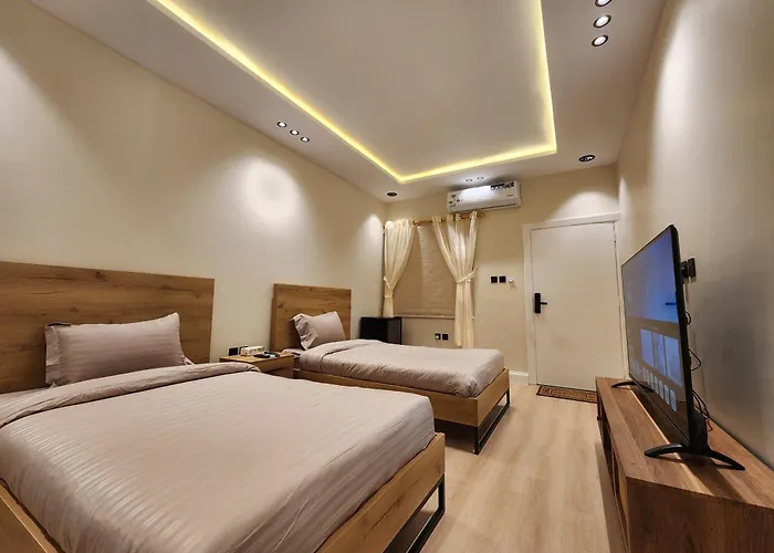 Stylish Twin-Bed Studio - Prime Location