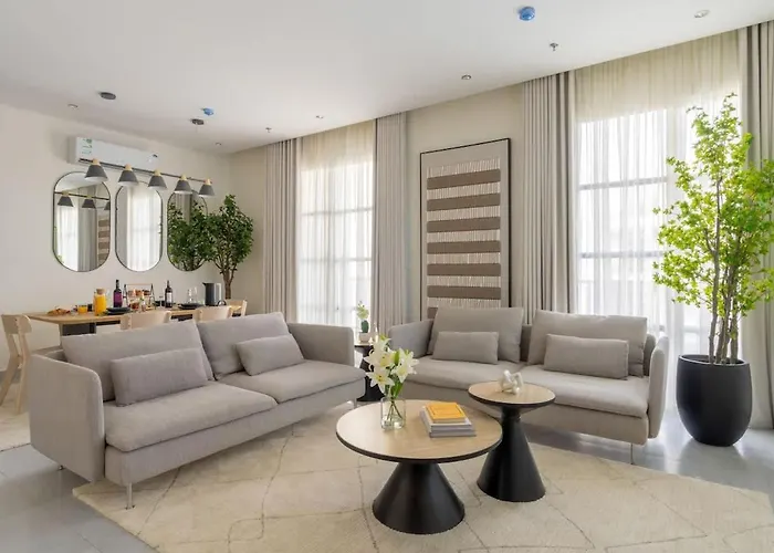 Modern 3Br With Gym And Pool