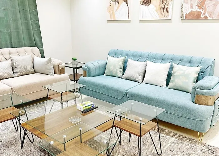 Beautiful 2 Bedrooms -11A