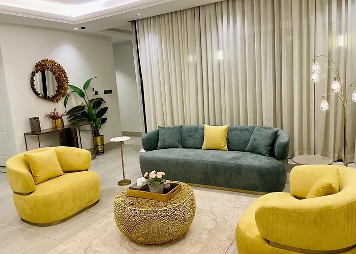 Spacious New 2 Bedroom Apt-In Amazing Location B9