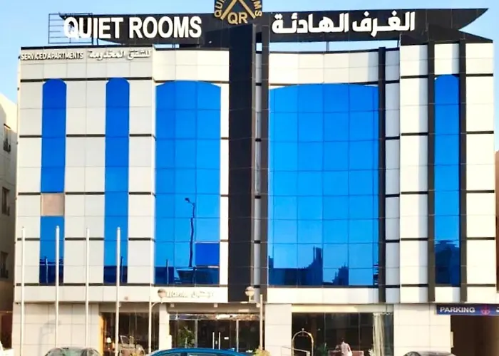 Quiet Rooms 12 Serviced Apartments
